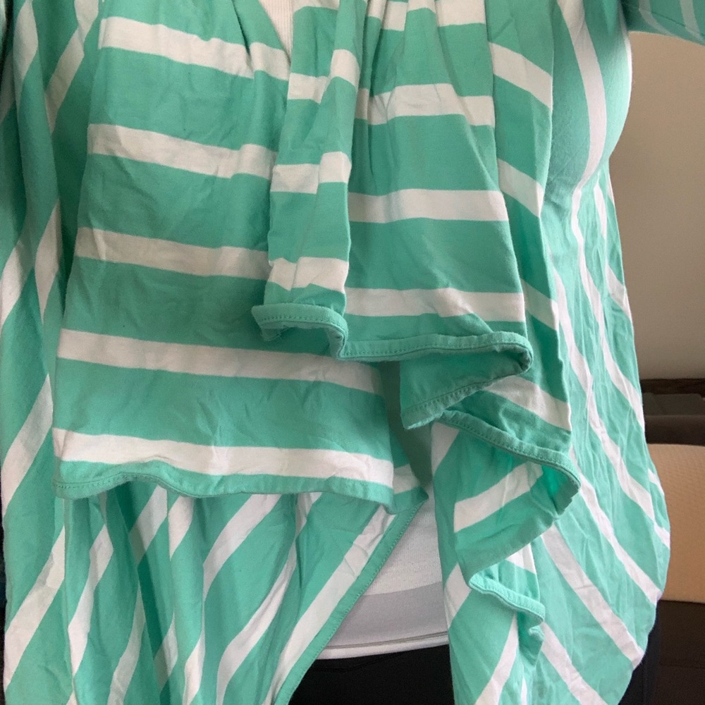 Vineyard vines cardigan